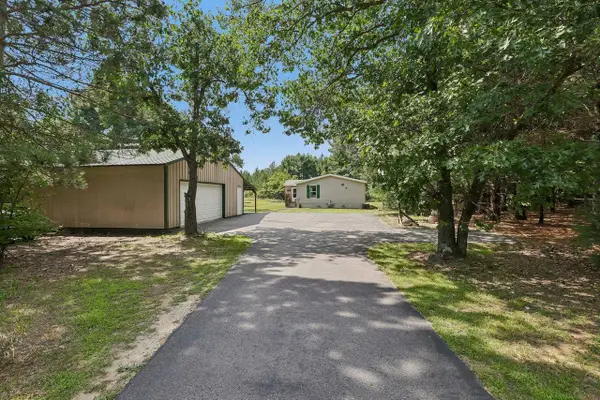 2765 2nd Avenue, Oxford, WI 53952