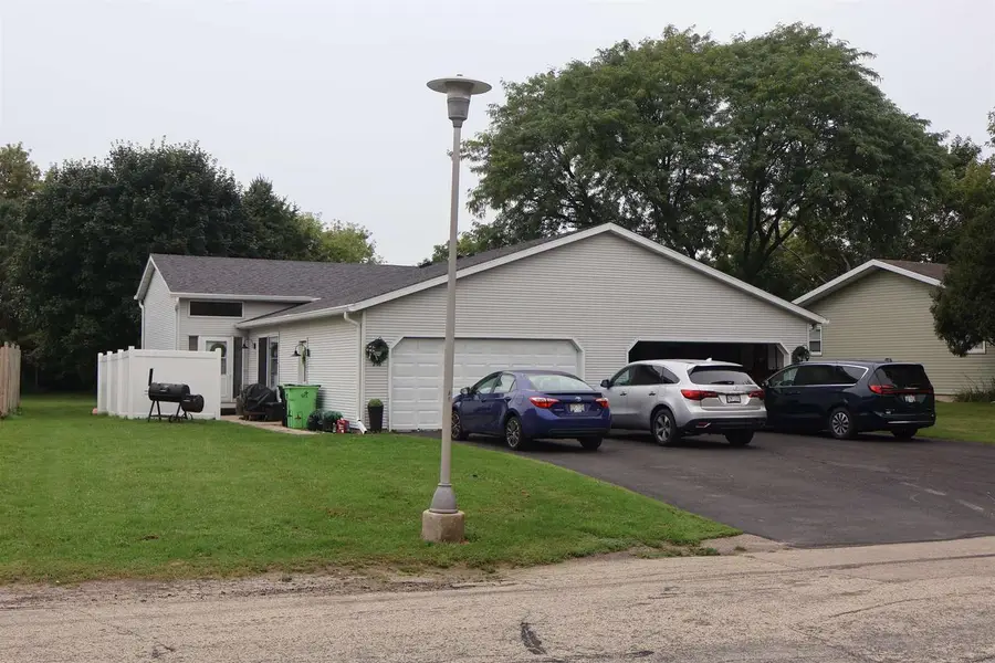 216 - 218 Eilbes Avenue, Beaver Dam, WI 53916 - #3