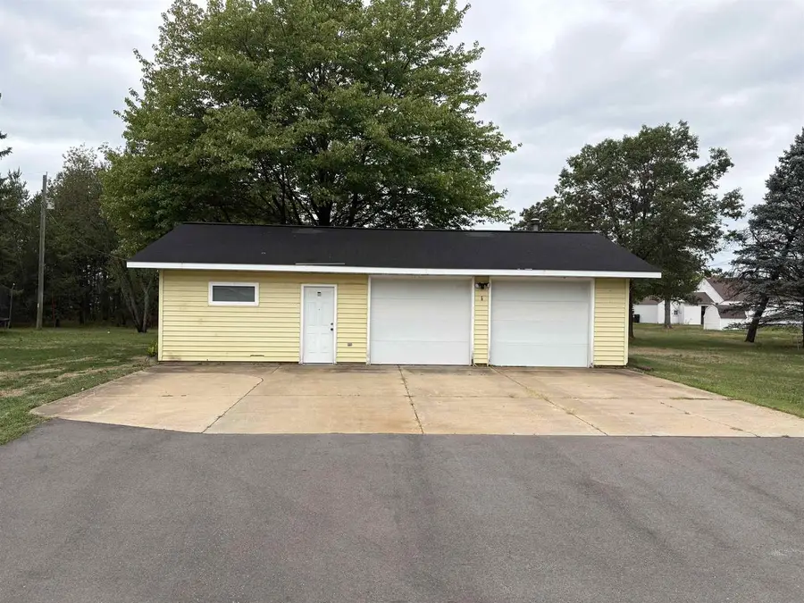 4730 S 10th Street, Grand Rapids, WI 54457 - #3