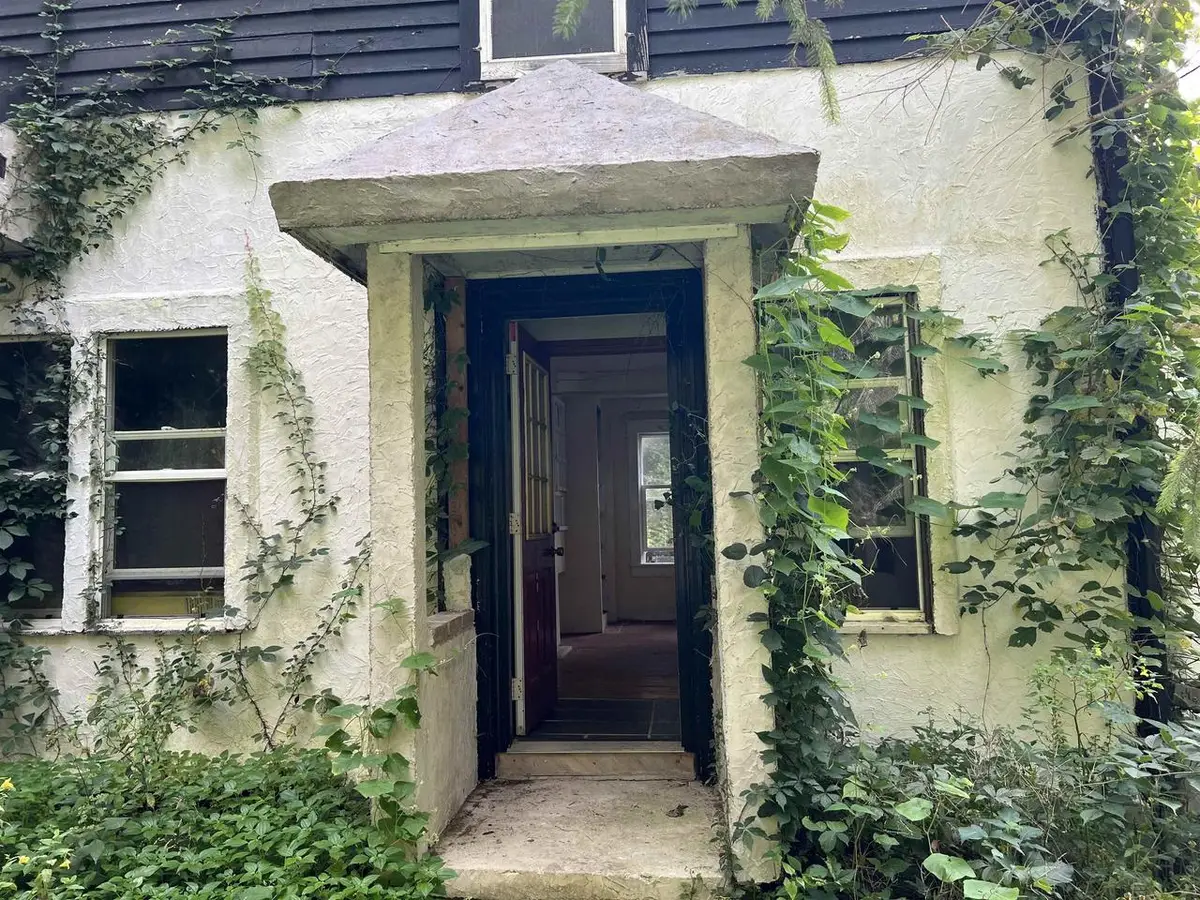 4033 High Point Road, Spring Green, WI 53588 - #1