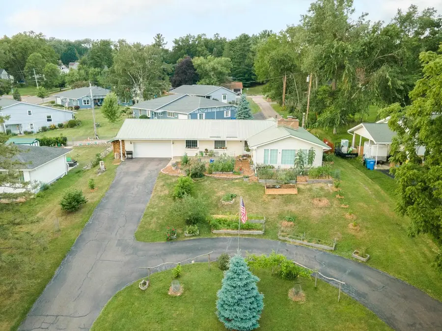 313 13th Street, Baraboo, WI 53913 - #2