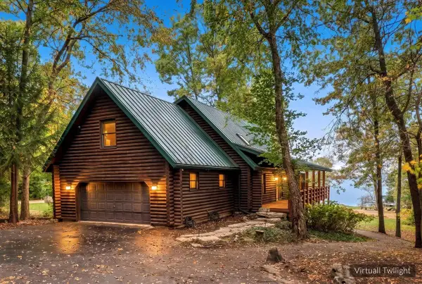W1510 Sandstone Avenue, Green Lake, WI 54941