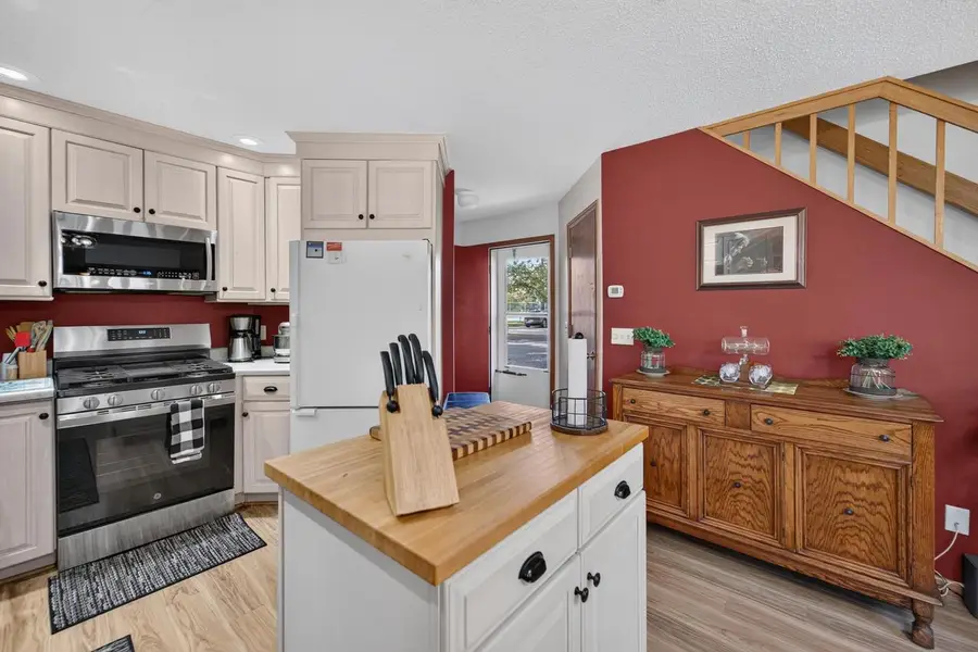 W5210 N Osprey Drive, New Lisbon, WI 53950 - #3