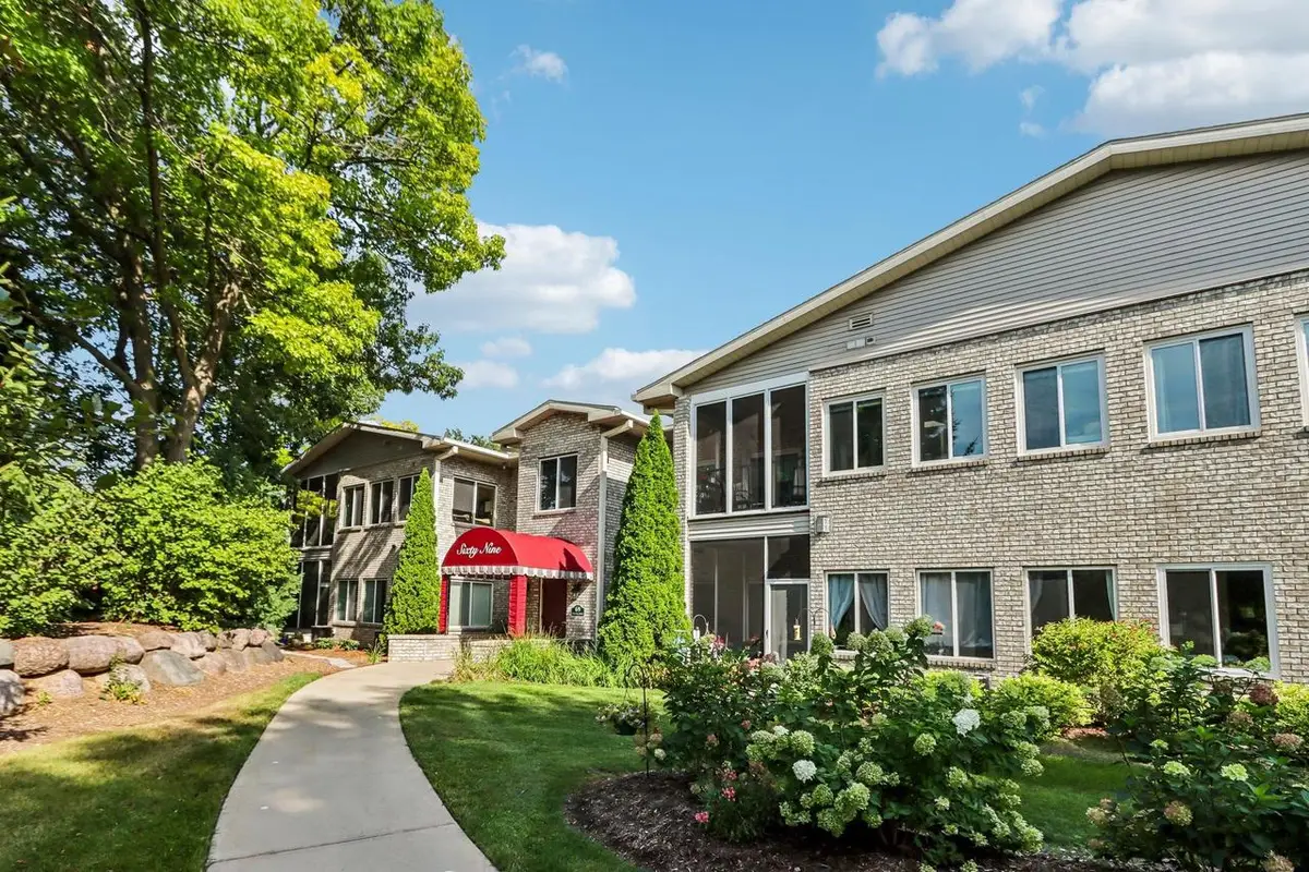 69 Cherokee Circle #103, Madison, WI 53704 - #1