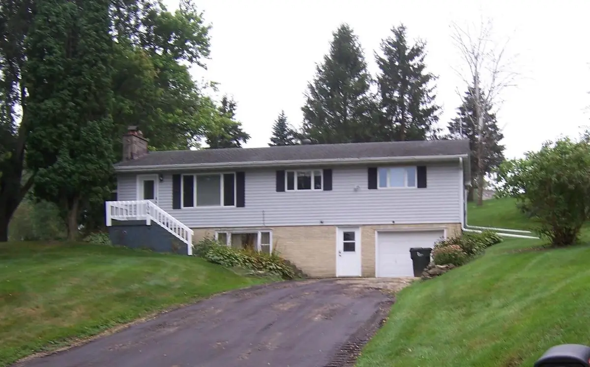 104 Barbara Circle, Barneveld, WI 53507 - #1