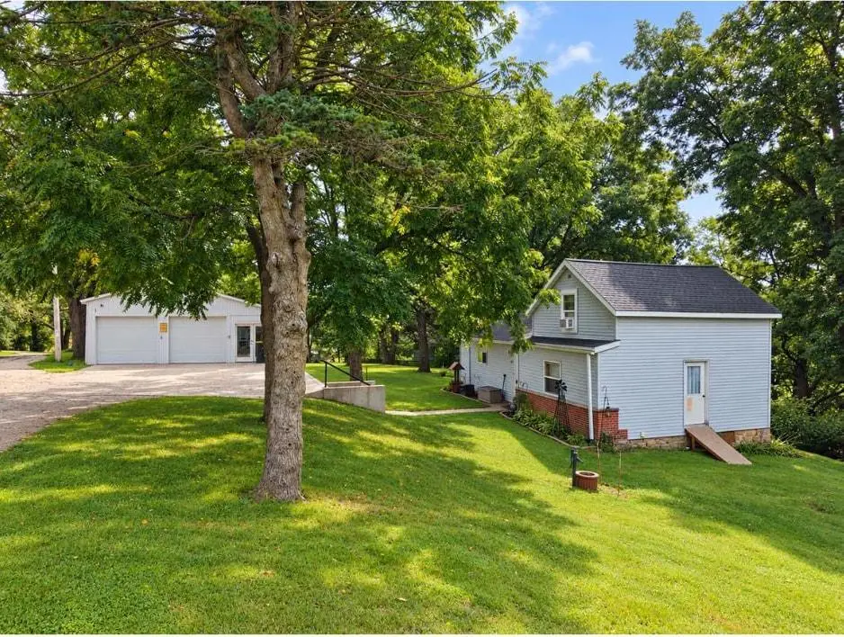 108 Prospect Street, Bloomington, WI 53804 - #1