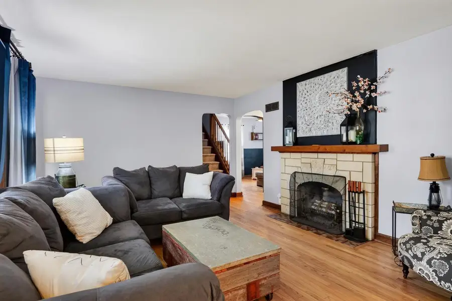 9 Oxford Place, Madison, WI 53704 - #2