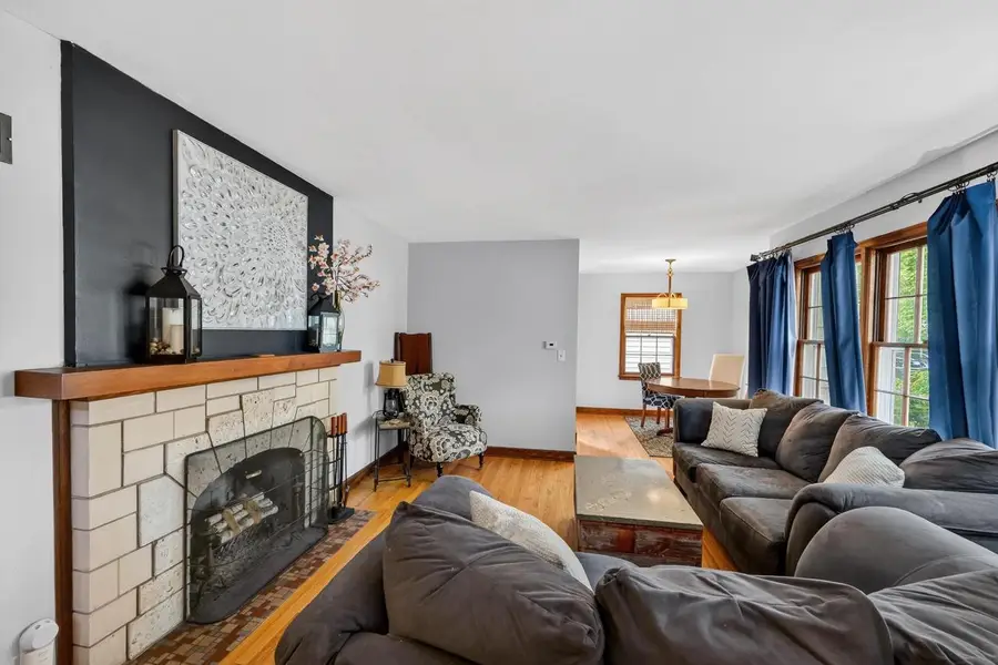 9 Oxford Place, Madison, WI 53704 - #3