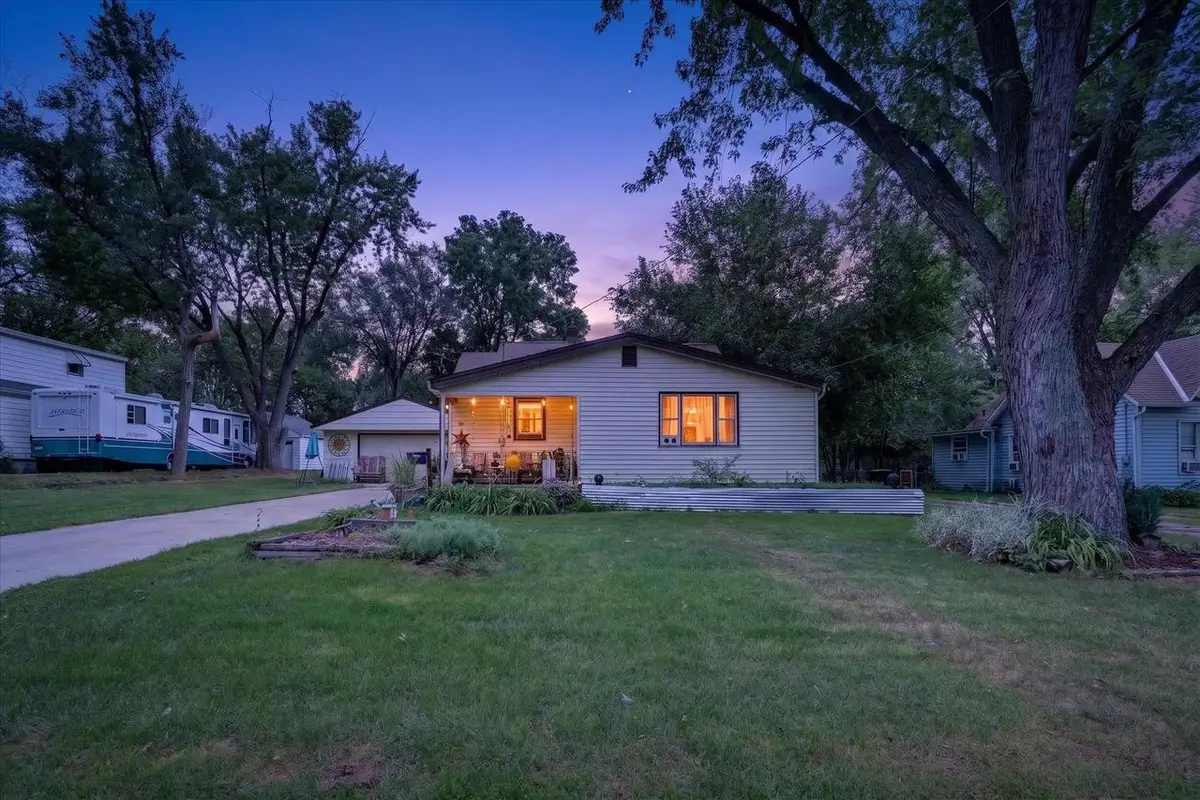 1517 Moore Street, Beloit, WI 53511 - #1