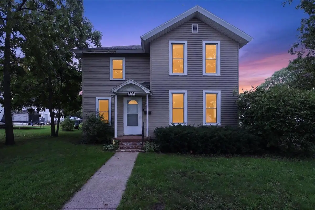 608 1st Center Avenue, Brodhead, WI 53520 - #1