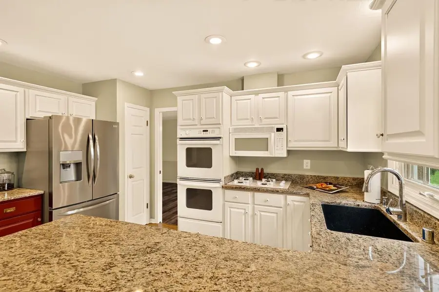 1542 Comanche Glen, Madison, WI 53704 - #2