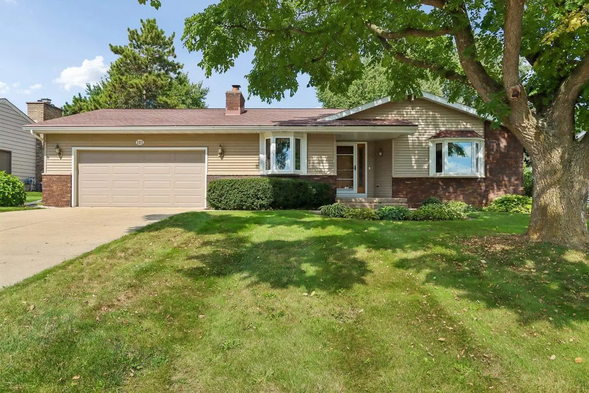 121 Winston Way, Waunakee, WI 53597 - #1