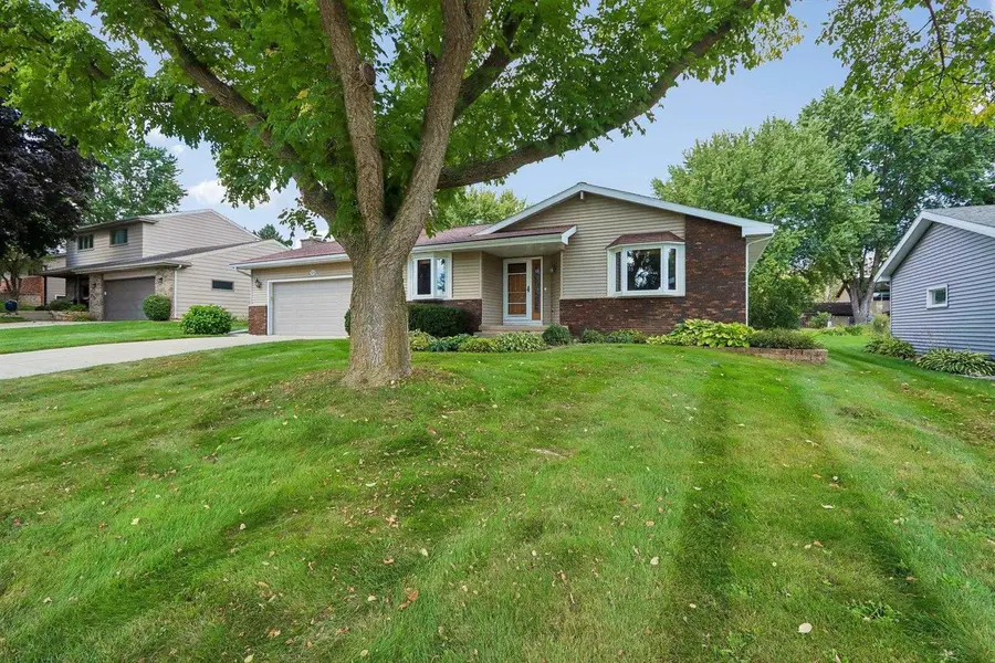 121 Winston Way, Waunakee, WI 53597 - #3
