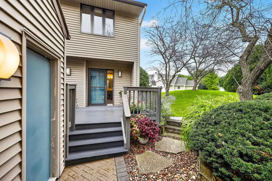 8 Oak Grove Drive, Madison, WI 53717 - #2