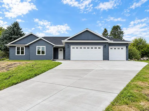 312 Village Lane, Ripon, WI 54971