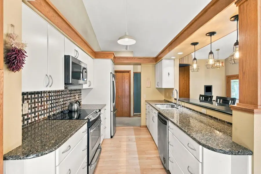 10 Apple Hill Circle, Madison, WI 53717 - #3