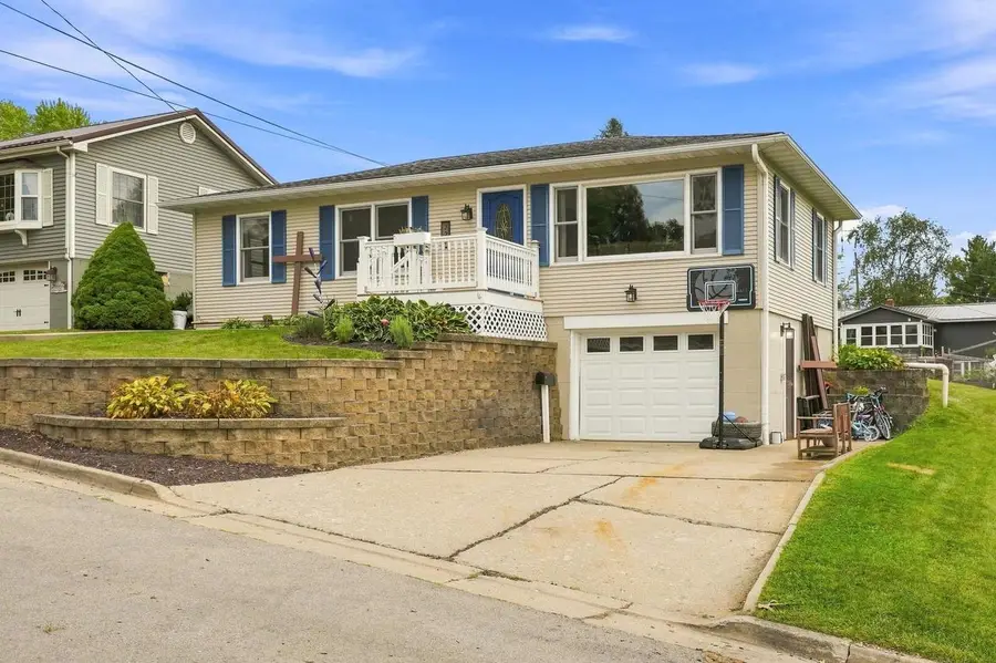 727 E North Street, Darlington, WI 53530 - #2