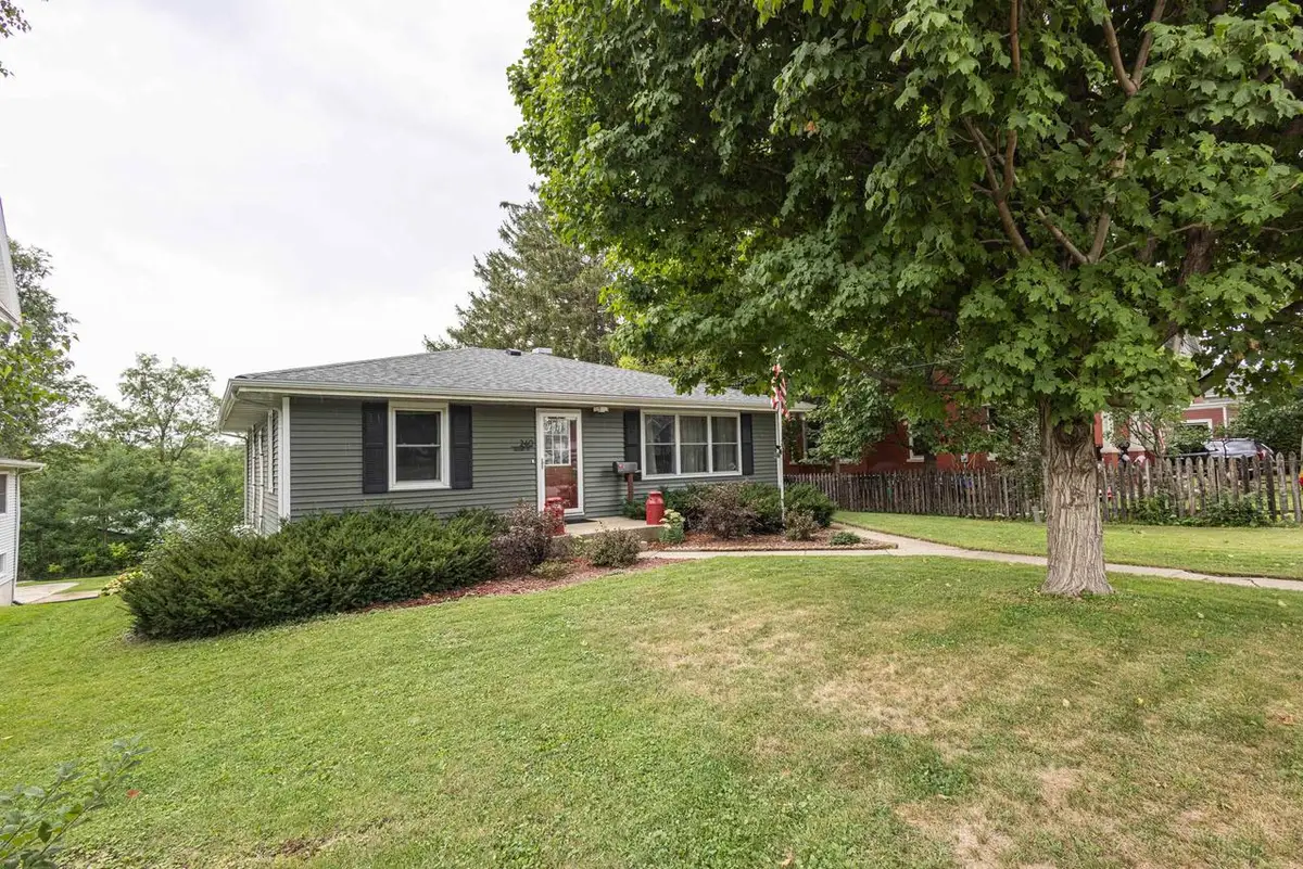240 Ellen Street, Platteville, WI 53818 - #1