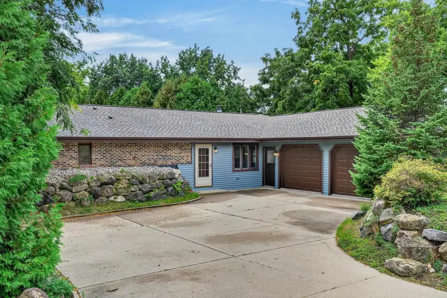 5009 Cottage Grove Road, Madison, WI 53716 - #2