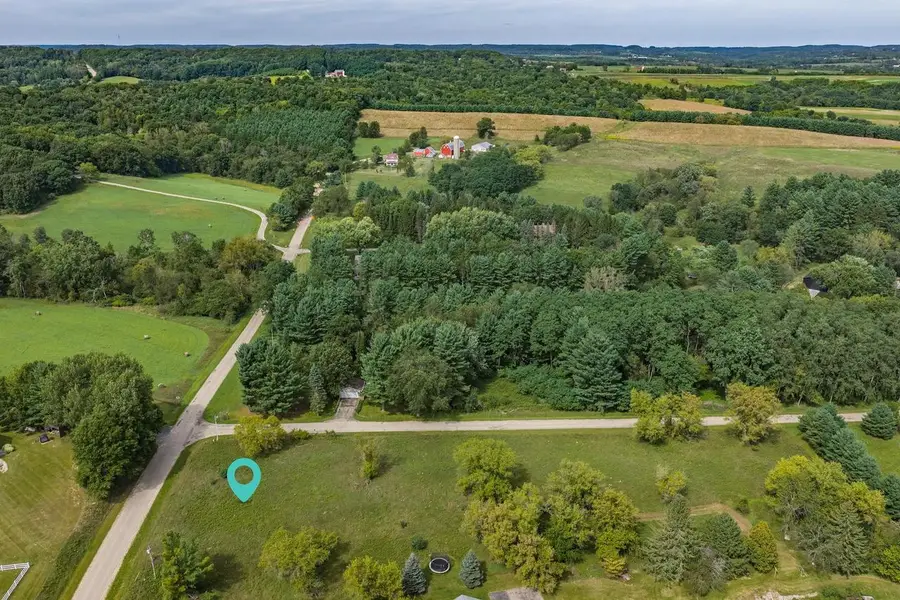 L17 Wren Algonquin Court, La Valle, WI 53941 - #3
