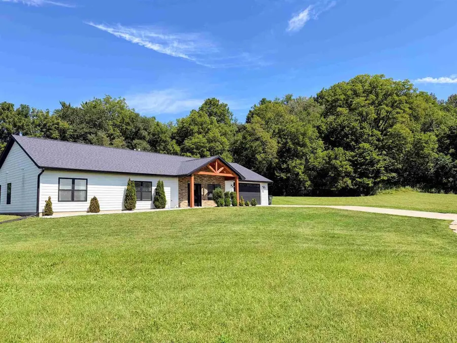 2309 Stephanie Circle, Prairie Du Chien, WI 53821 - #2