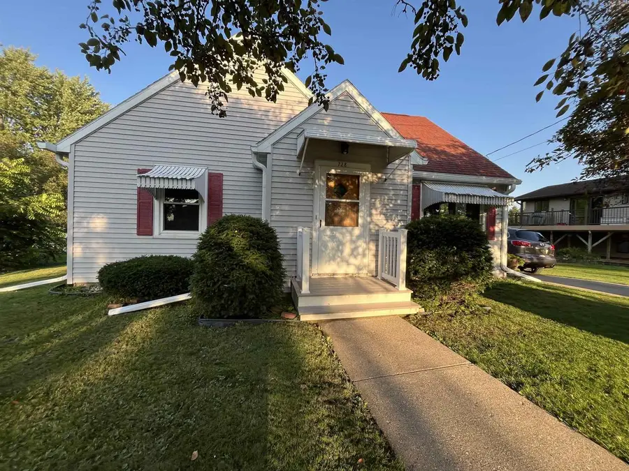 728 Hillsbourgh Avenue, Hillsboro, WI 54634 - #3