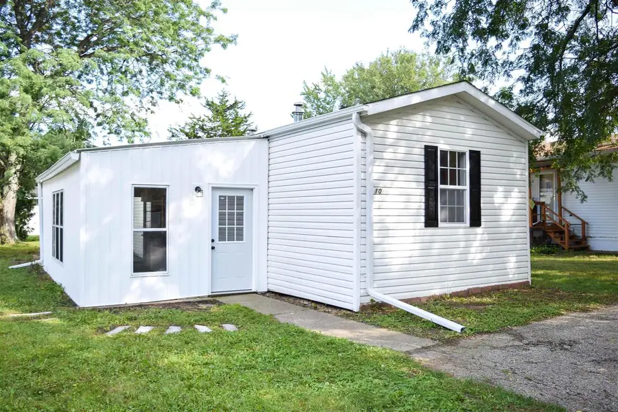 10 Lapidary Lane Lane, Janesville, WI 53546 - #2