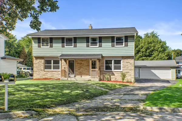 7850-7852 W Van Beck Avenue, Milwaukee, WI 53220