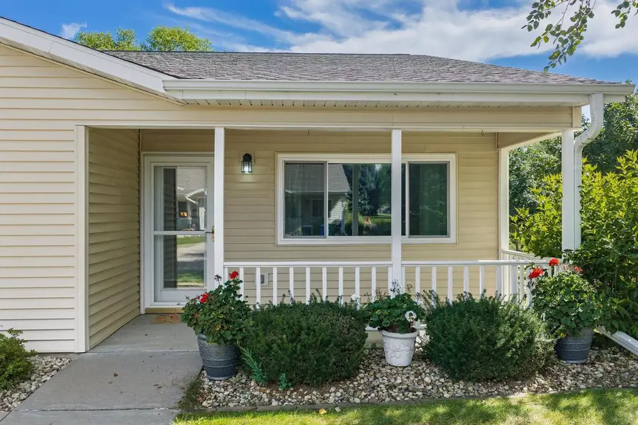 1525 15th Street, Baraboo, WI 53913 - #2