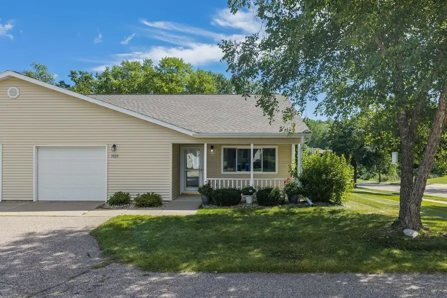 1525 15th Street, Baraboo, WI 53913 - #3