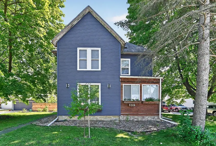 139 Jones Street, Sun Prairie, WI 53590 - #2