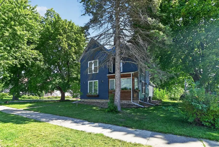 139 Jones Street, Sun Prairie, WI 53590 - #3