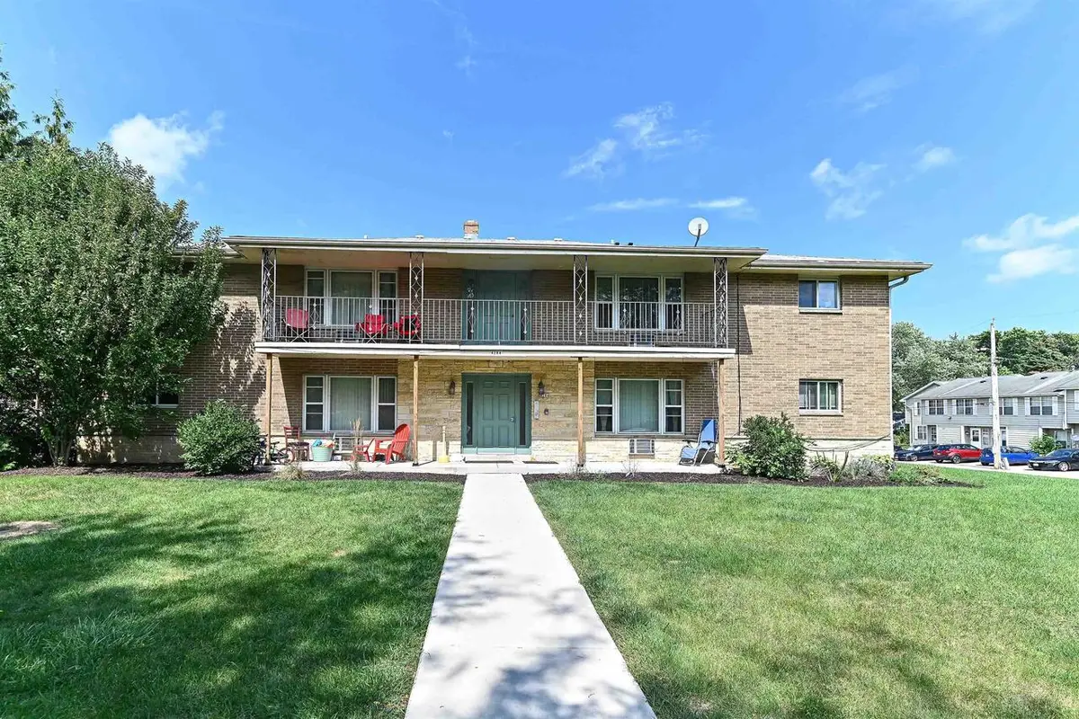 4284 S Whitnall Avenue, Milwaukee, WI 53207 - #1