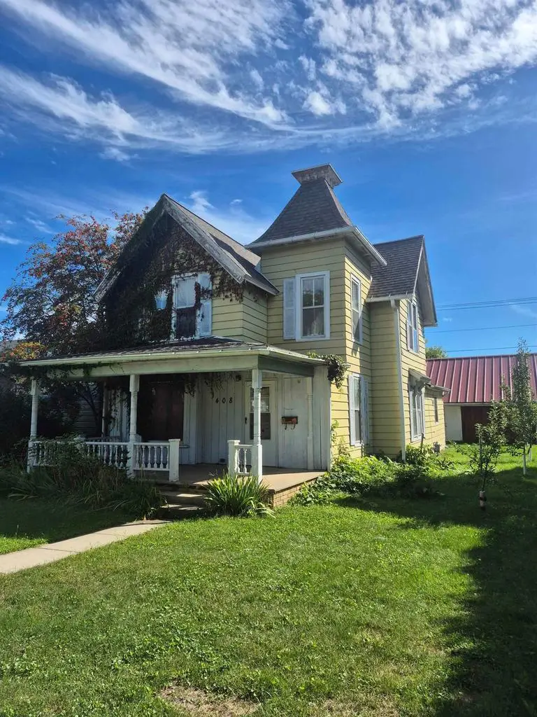 408 Superior Avenue, Tomah, WI 54660 - #1