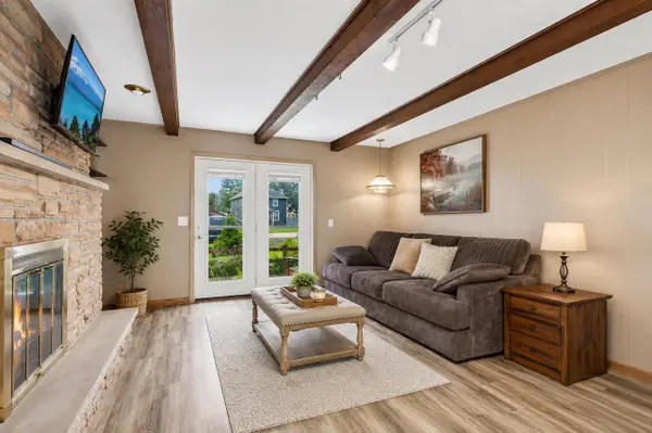 2400 W Avalon Road, Janesville, WI 53546