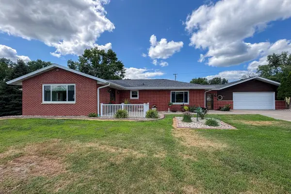 3972 Eagle Point Road, Hazel Green, WI 53811