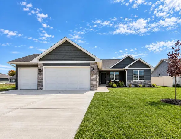 3851 Kestrel Point Drive, Janesville, WI 53548