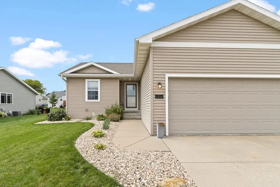2102 Carl Avenue, Stoughton, WI 53589 - #3