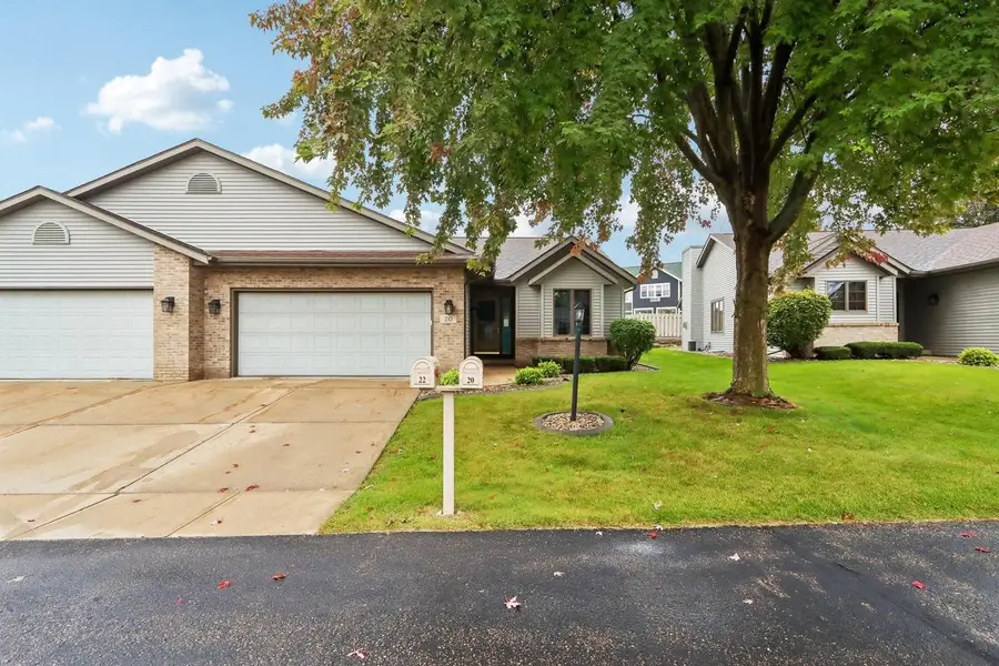 20 Village Homes Drive, Waunakee, WI 53597 - #2