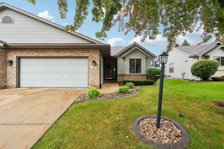 20 Village Homes Drive, Waunakee, WI 53597 - #3