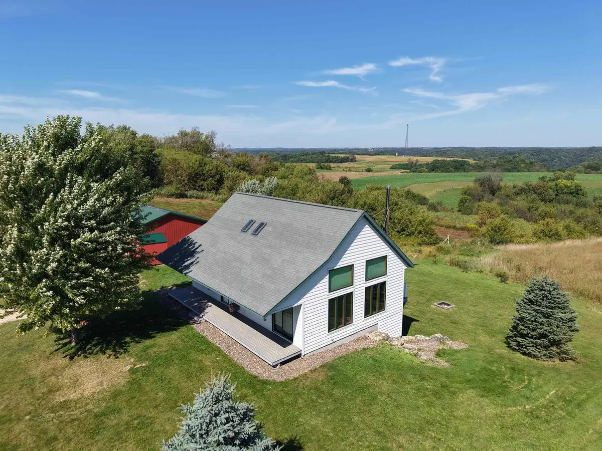 E10246 Yttri Road, Readstown, WI 54652 - #1