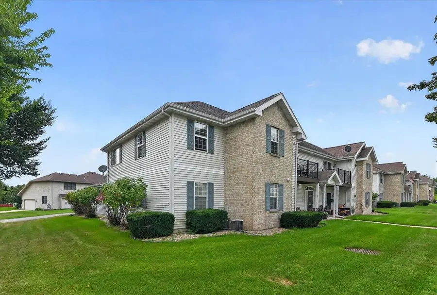 6633 Reston Heights Drive #3, Madison, WI 53718 - #2