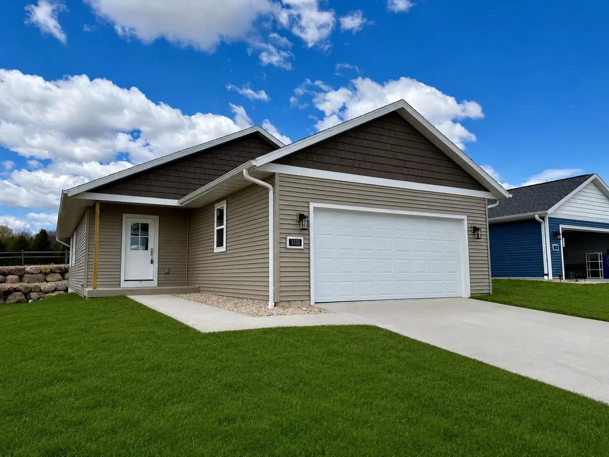 1232 Tivoli Circle, Oregon, WI 53575 - #1