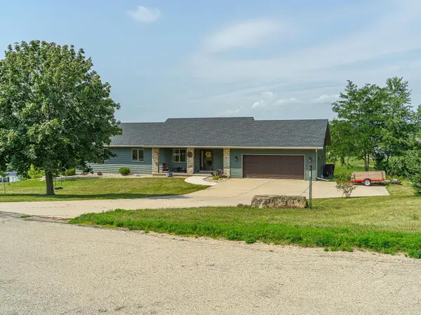 N3793 Jamberry Lane, Monroe, WI 53566