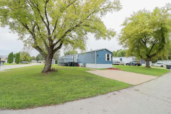 5101 Whippoorwill Lane, La Crosse, WI 54601