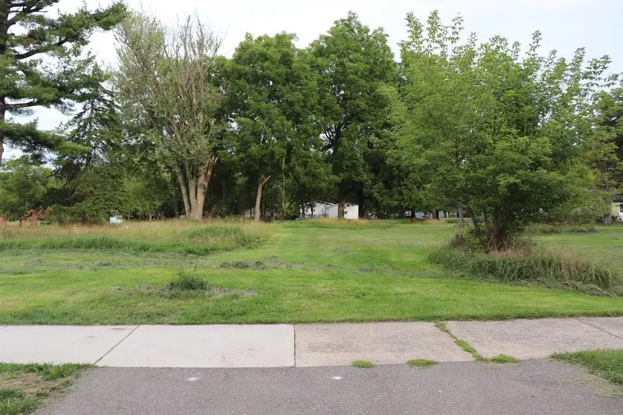 316 N Main Street, Westfield, WI 53964 - #3