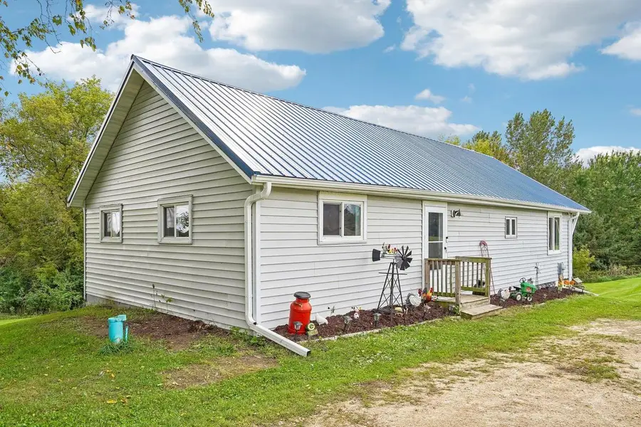 N7632 Larson Road, Cambria, WI 53923 - #2