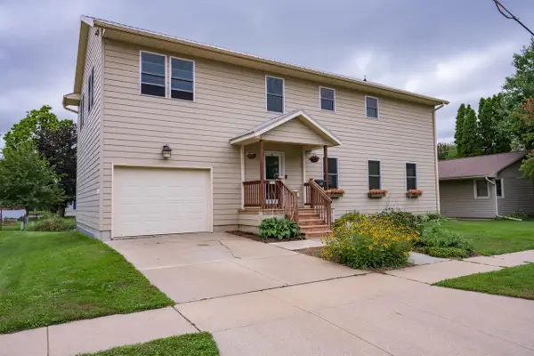 511 W Pearl Street, New Lisbon, WI 53950