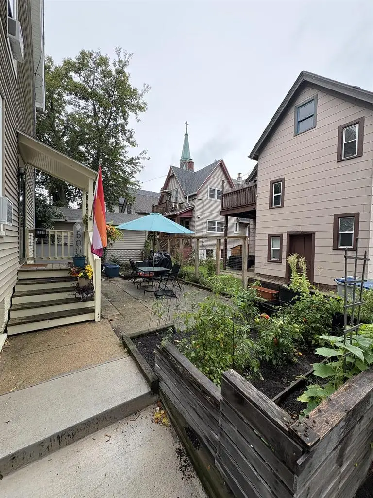 2565 N Weil Street, Milwaukee, WI 53212 - #2