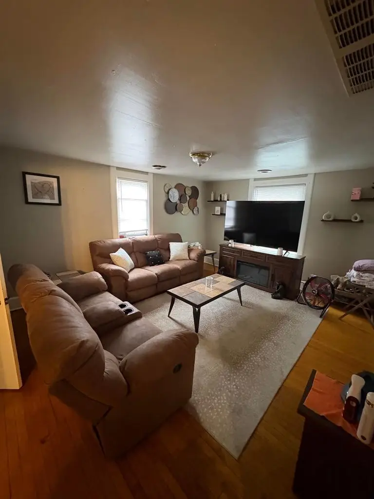 2565 N Weil Street, Milwaukee, WI 53212 - #3